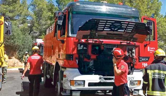 Camin de Bombers de Mallorca averiado 